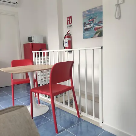 L' Azzurro Mare Apartment